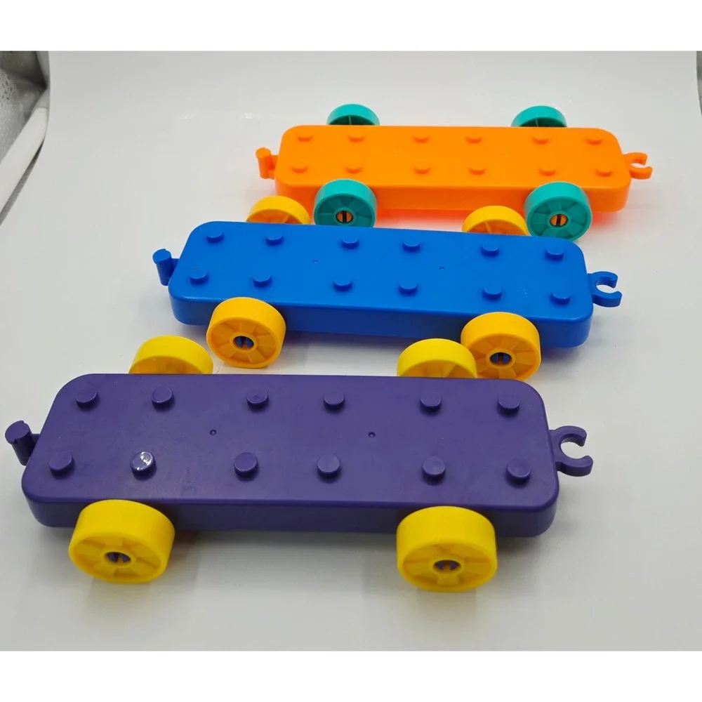 Joyfy Montessori Learning Farm Train Set Pull Along Train Finger Puppets